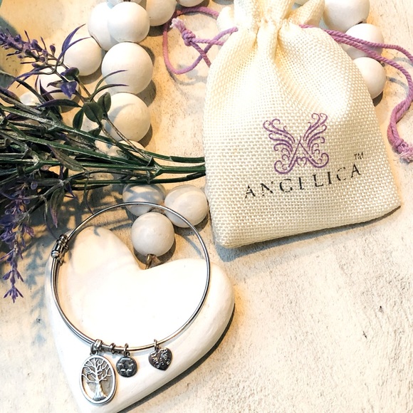 Angelica Collection💜Bangle Bracelet - Picture 1 of 8